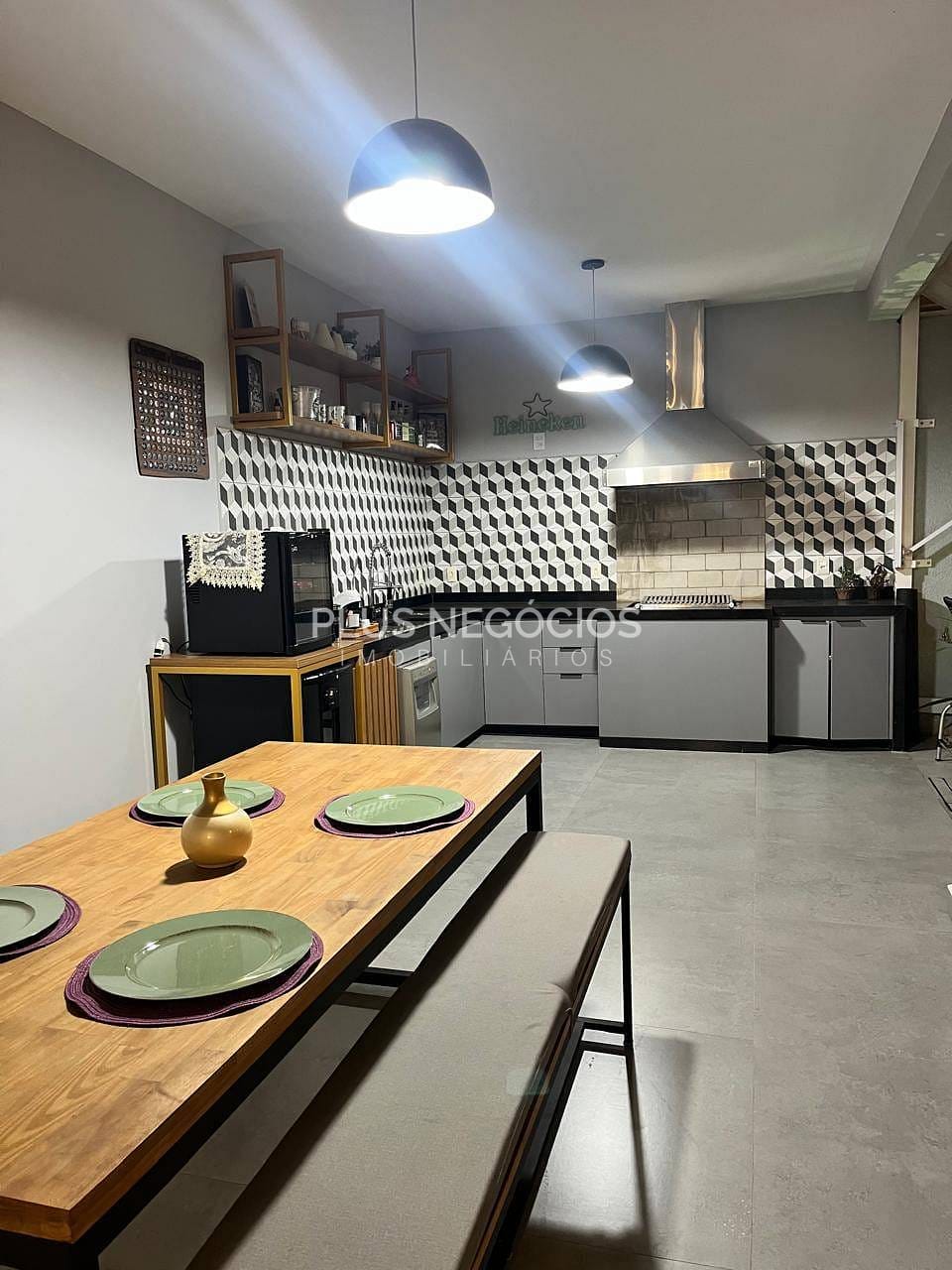 Casa à venda com 3 quartos, 260m² - Foto 18