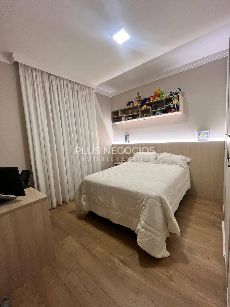 Casa à venda com 3 quartos, 260m² - Foto 26