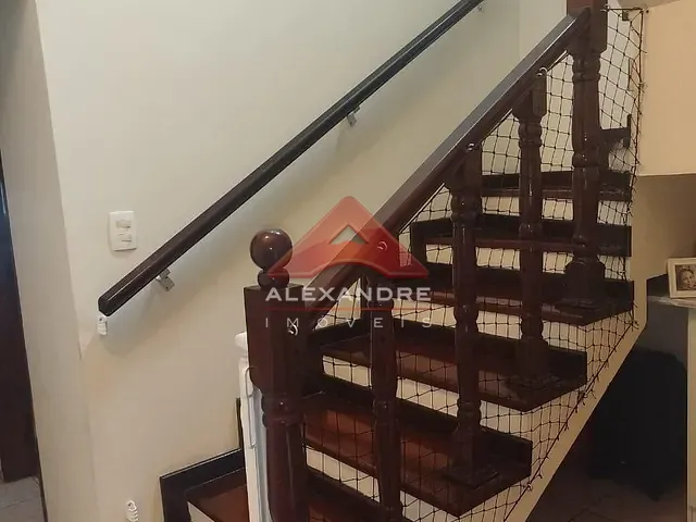 Casa com 138m² 4 quartos e 3 banheiros, à venda, no bairro Jardim Itapoã em São José dos Campos