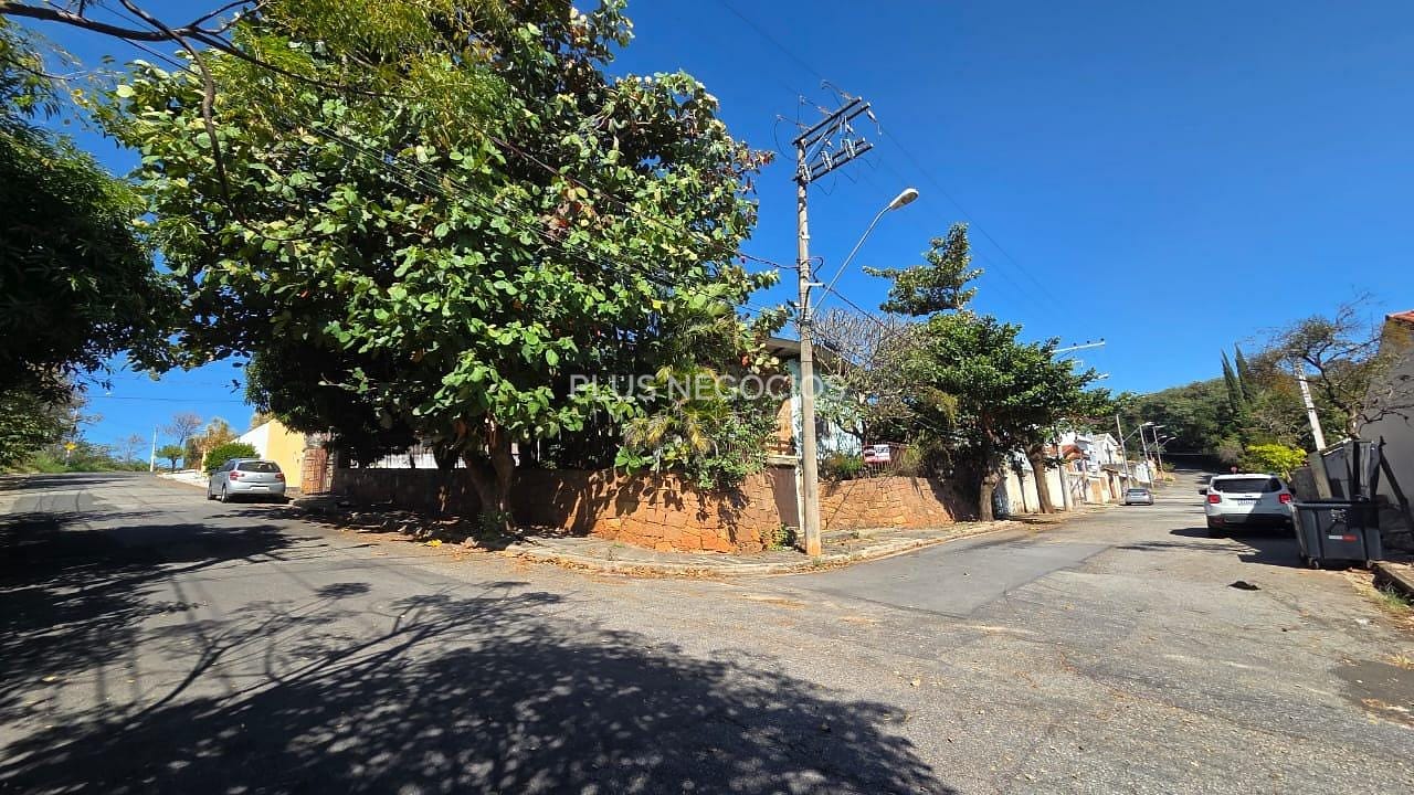 Casa, 2 quartos, 229 m² - Foto 2