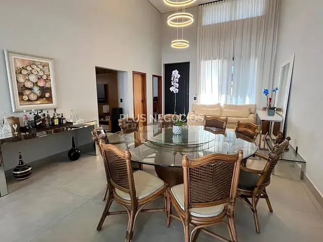 Casa com 491m² 3 quartos e 5 banheiros, à venda, no bairro Alphaville Nova Esplanada 3 em Votorantim