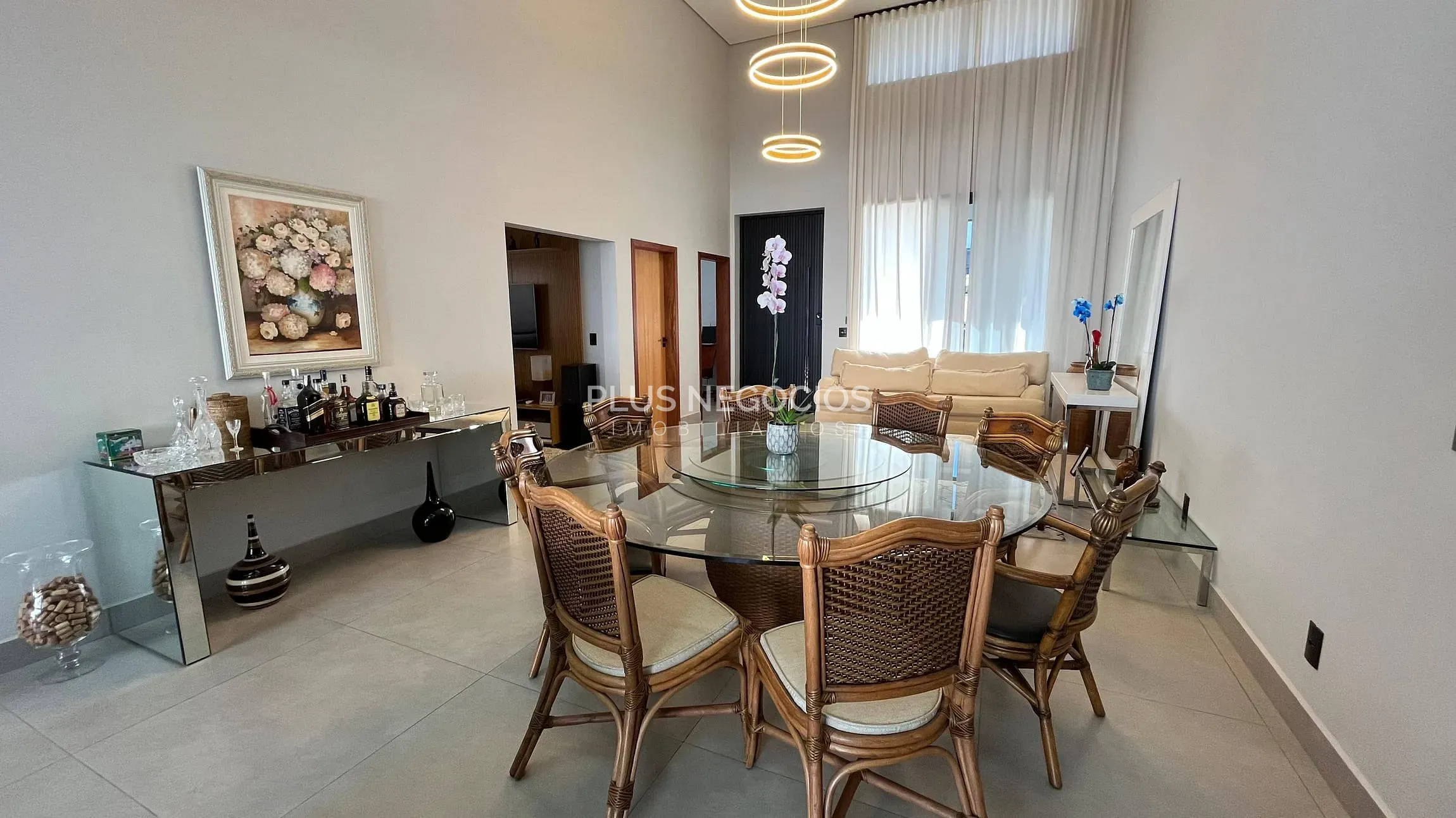 Casa, 3 quartos, 246 m² - Foto 3