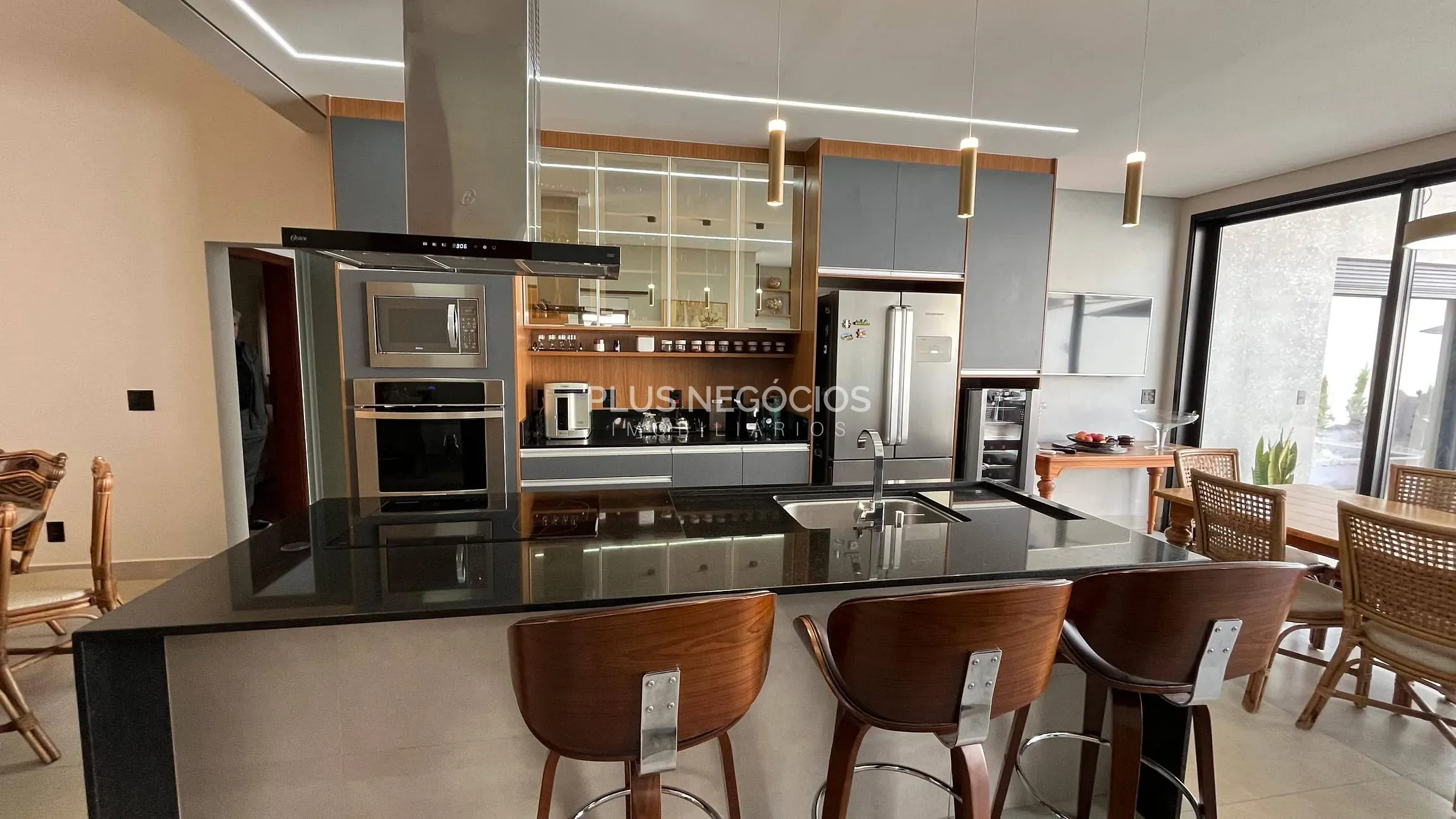 Casa, 3 quartos, 246 m² - Foto 4