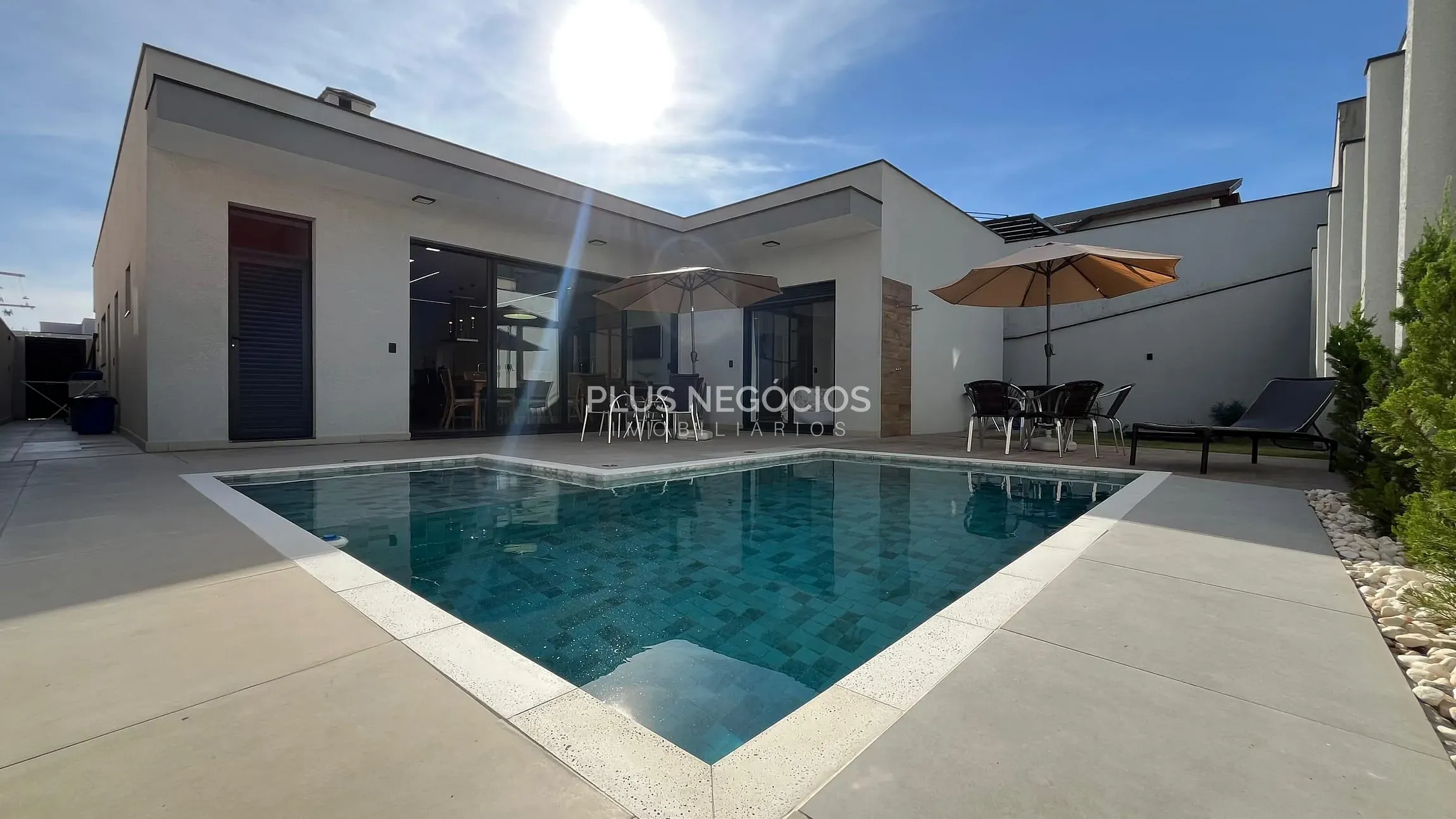 Casa, 3 quartos, 246 m² - Foto 16