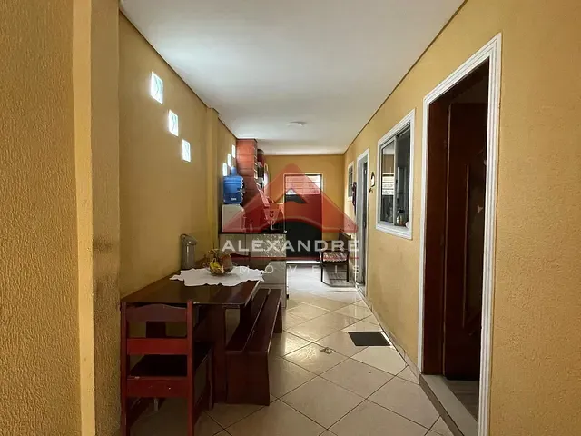 Casa 3 quartos e 1 banheiro, à venda, no bairro Jardim São Jorge em São José dos Campos