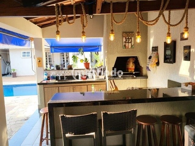 Casa, 4 quartos, 340 m² - Foto 8