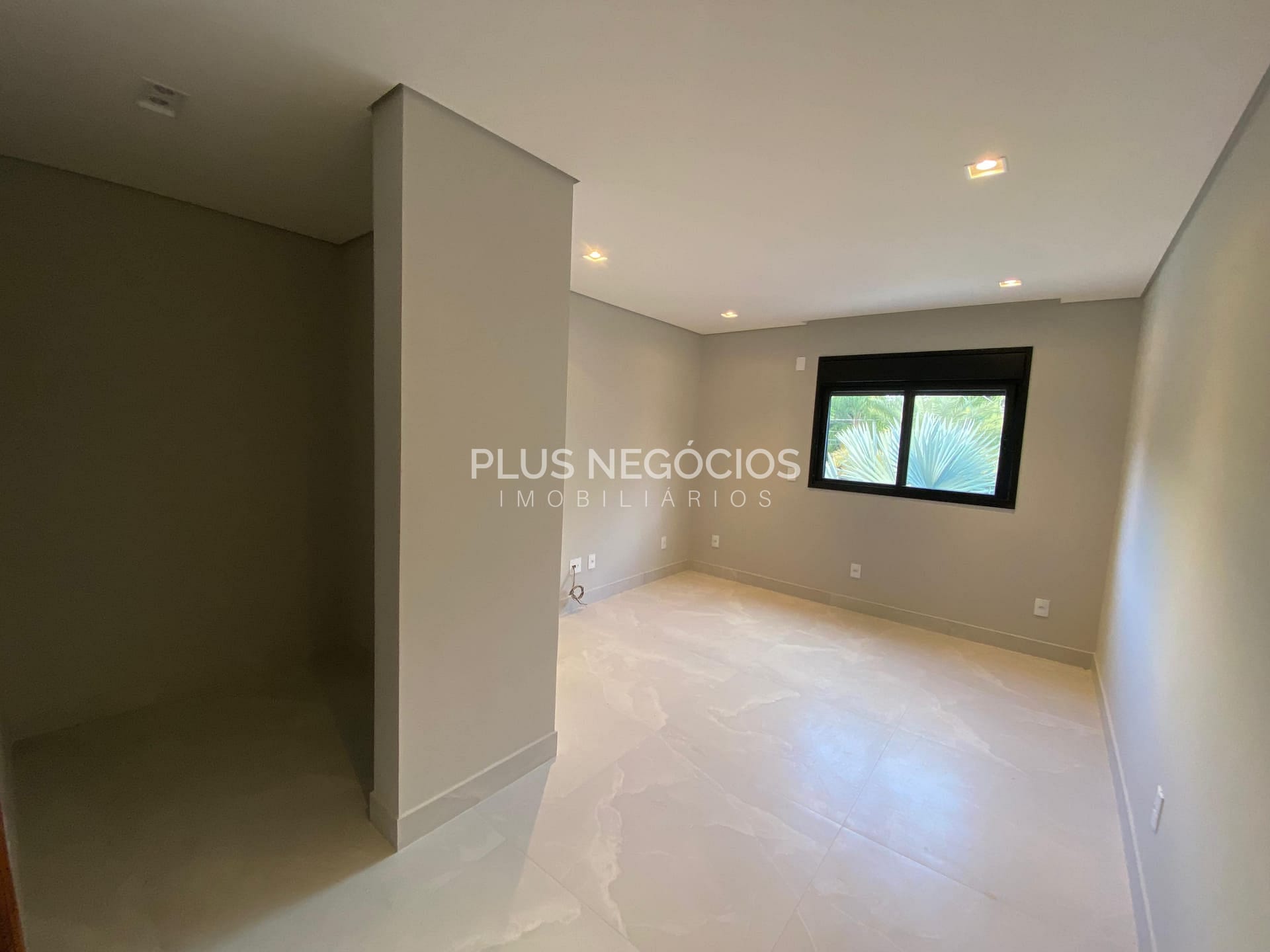 Casa à venda com 3 quartos, 680m² - Foto 15
