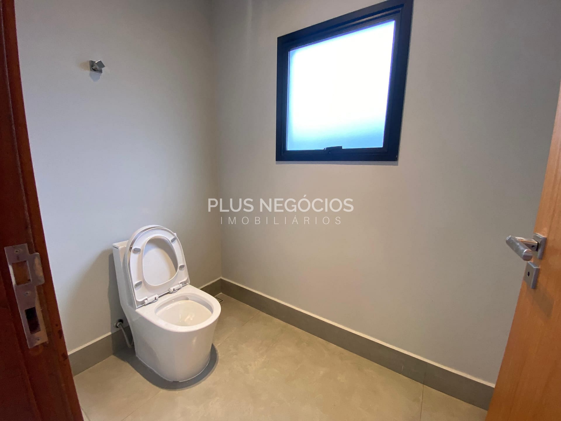 Casa à venda com 3 quartos, 680m² - Foto 16