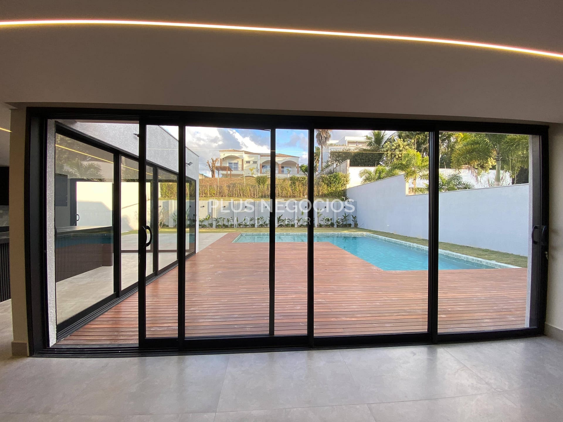 Casa à venda com 3 quartos, 680m² - Foto 28