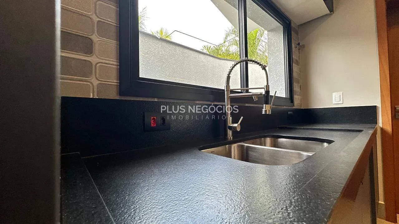Casa, 5 quartos, 680 m² - Foto 31