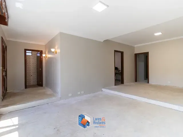 Casa com 346m² 4 quartos e 4 banheiros, à venda, no bairro Jardim Prudência em São Paulo