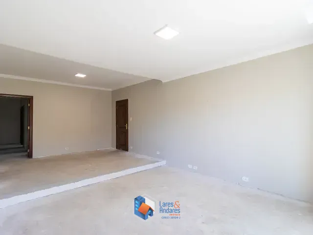 Casa com 346m² 4 quartos e 4 banheiros, à venda, no bairro Jardim Prudência em São Paulo