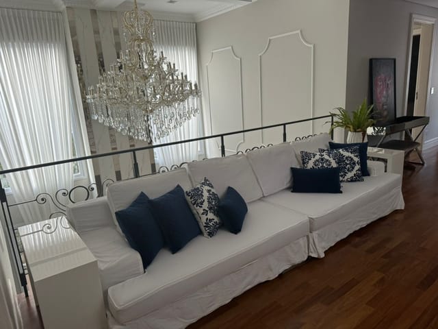 Casa com 980m² 4 quartos e 7 banheiros, à venda, no bairro Residencial Morada dos Lagos em Barueri