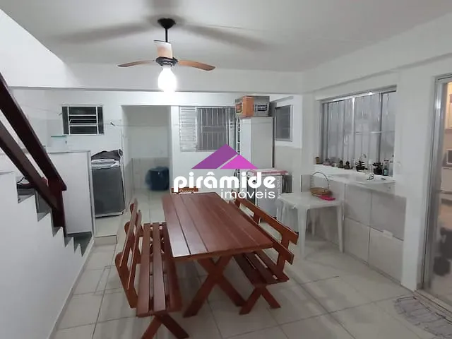 Casa com 135m² 3 quartos e 4 banheiros, à venda, no bairro Morro do Algodão em Caraguatatuba