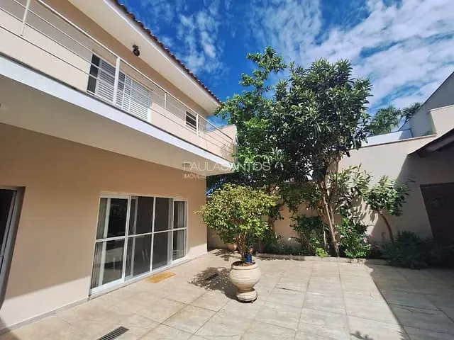 Casa 3 quartos e 5 banheiros, à venda, no bairro Aparecidinha em Sorocaba