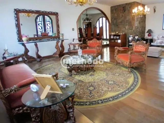 Casa com 800m² 6 quartos e 9 banheiros, à venda, no bairro Parque Taquaral em Campinas