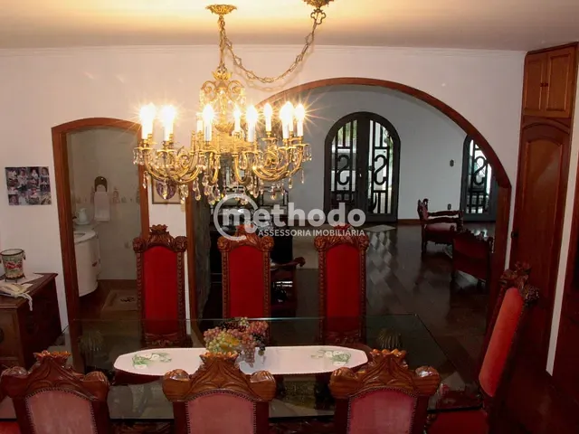 Casa com 800m² 6 quartos e 9 banheiros, à venda, no bairro Parque Taquaral em Campinas