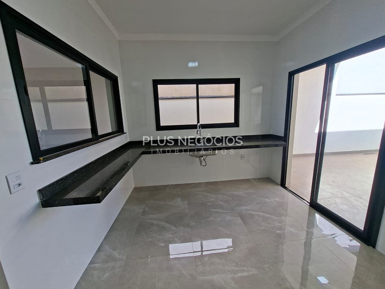 Casa, 3 quartos, 135 m² - Foto 4