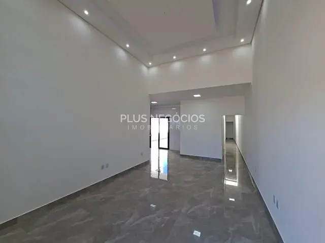 Casa com 200m² 3 quartos e 2 banheiros, à venda, no bairro Wanel Ville em Sorocaba