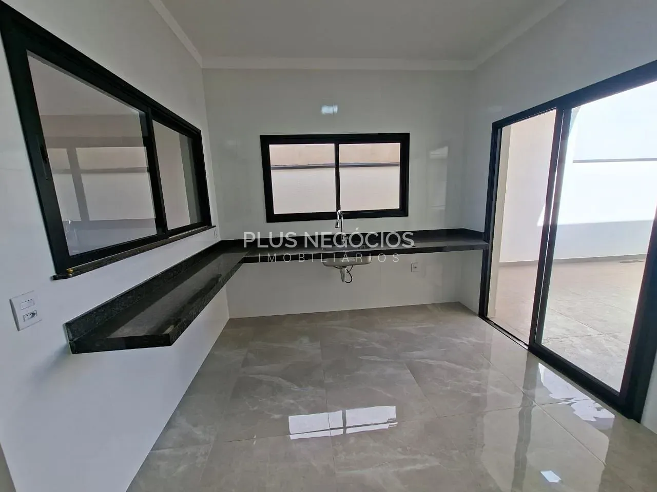 Casa, 3 quartos, 135 m² - Foto 4