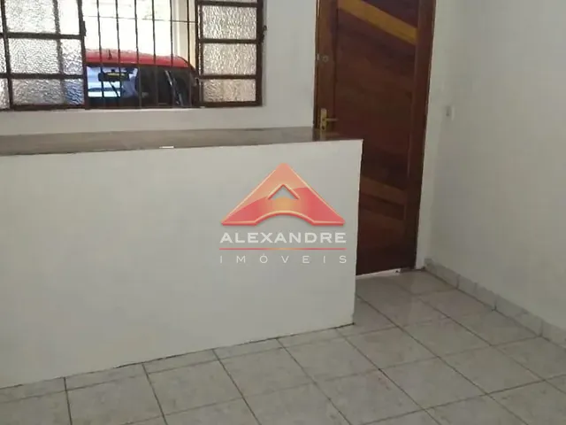 Casa 2 quartos e 1 banheiro, à venda, no bairro Centro em São José dos Campos
