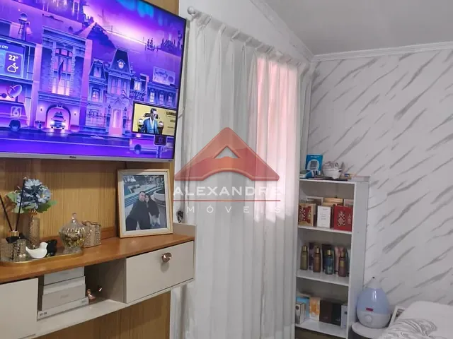Casa 3 quartos e 2 banheiros, à venda, no bairro Jardim Satélite em São José dos Campos