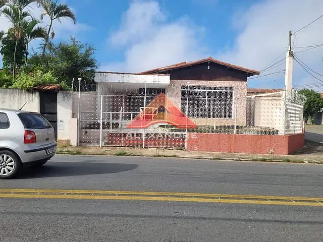Casa 3 quartos e 1 banheiro, à venda, no bairro Monte Castelo em São José dos Campos