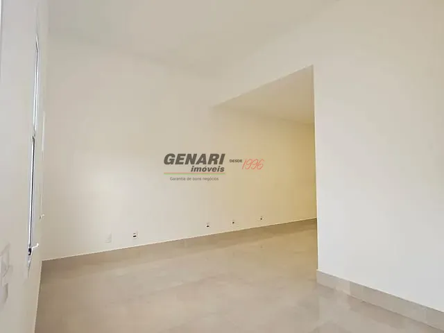 Casa com 100m² 2 quartos e 2 banheiros, à venda, no bairro Parque Residencial Sabiás em Indaiatuba
