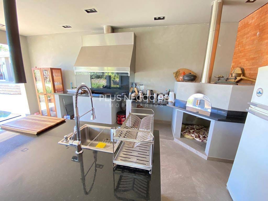 Casa à venda com 5 quartos, 1000m² - Foto 12