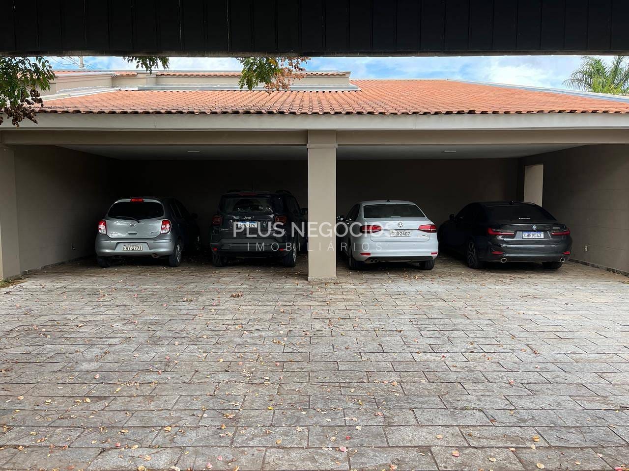 Casa à venda com 5 quartos, 1000m² - Foto 30