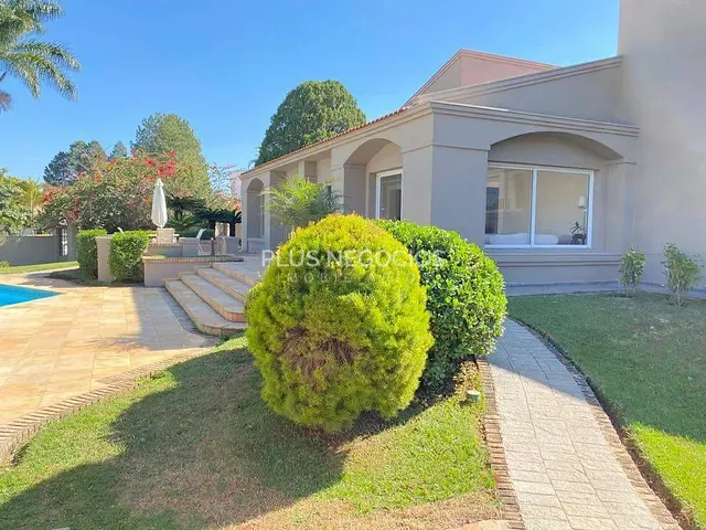 Casa com 4000m² 5 quartos e 8 banheiros, à venda, no bairro Chácaras Residenciais Santa Maria em Votorantim