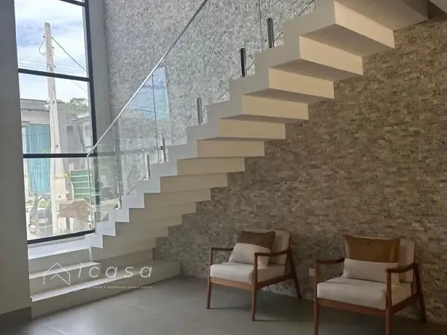 Casa com 360m² 4 quartos e 5 banheiros, à venda, no bairro Costa Nova em Caraguatatuba