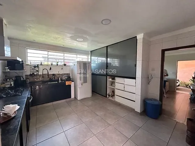 Casa com 360m² 3 quartos e 2 banheiros, à venda ou para alugar, no bairro Jardim América em Sorocaba