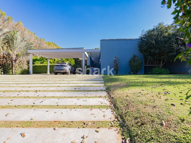 Casa com 2000m² 4 quartos e 5 banheiros, à venda ou para alugar, no bairro Condomínio Fazenda Boa Vista em Porto Feliz