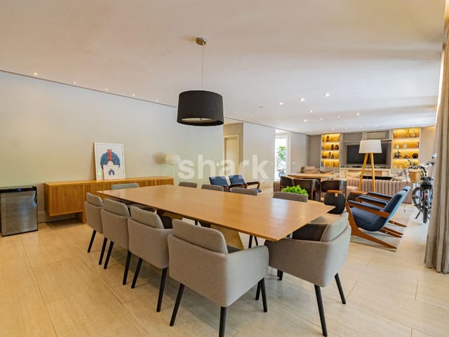 Casa com 2000m² 4 quartos e 5 banheiros, à venda ou para alugar, no bairro Condomínio Fazenda Boa Vista em Porto Feliz