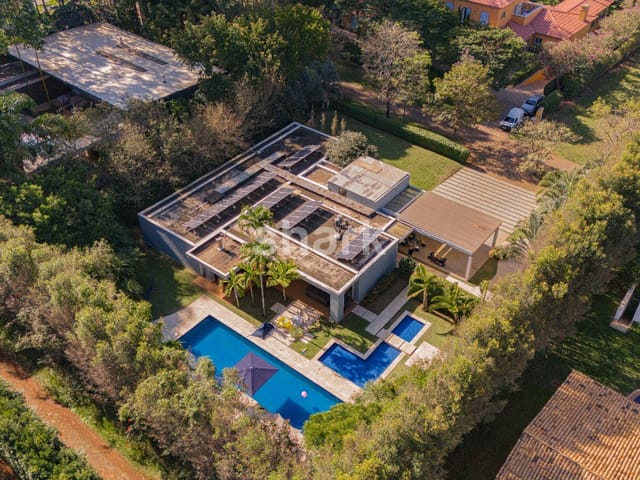Casa com 2000m² 4 quartos e 5 banheiros, à venda ou para alugar, no bairro Condomínio Fazenda Boa Vista em Porto Feliz