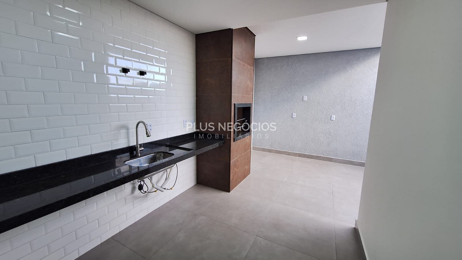 Casa à venda com 3 quartos, 114m² - Foto 7