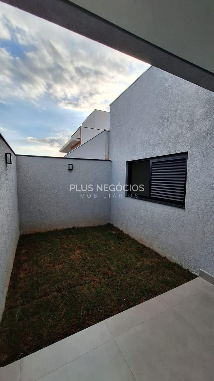 Casa à venda com 3 quartos, 114m² - Foto 14