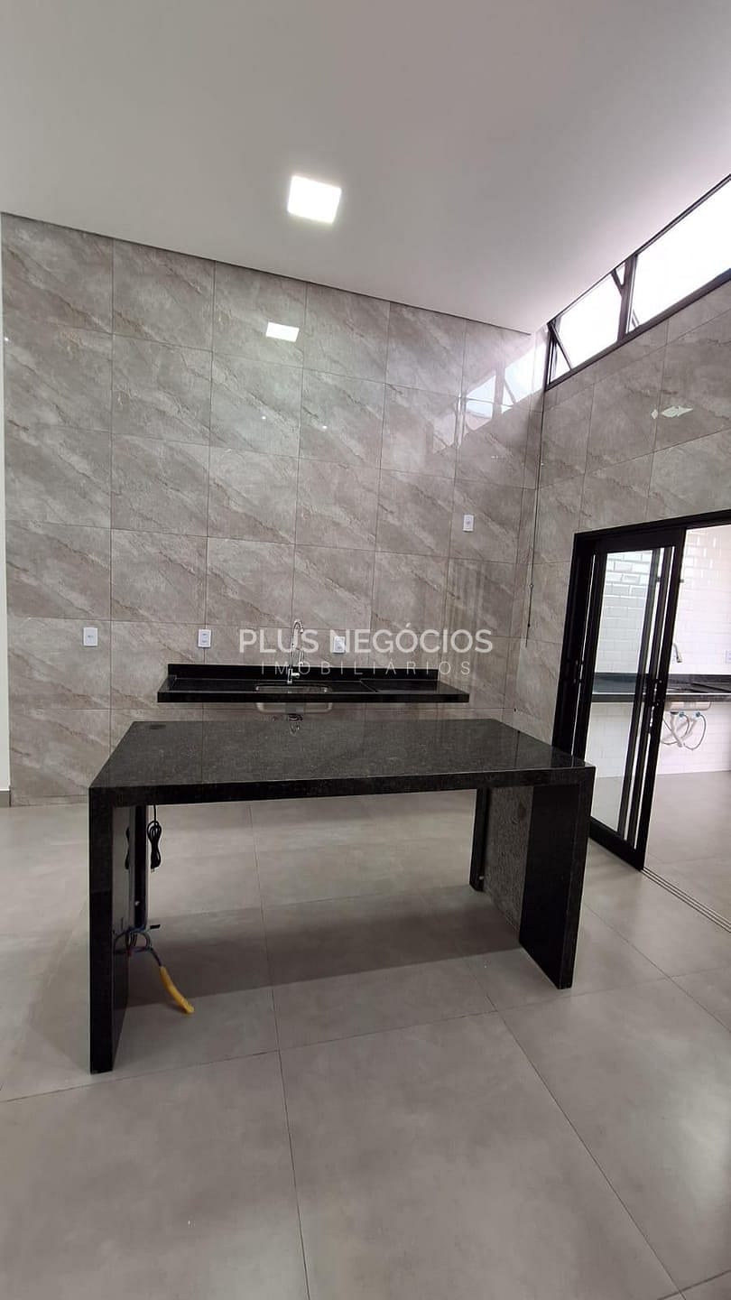 Casa à venda com 3 quartos, 114m² - Foto 19