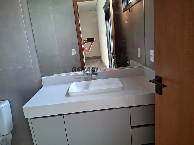 Casa 3 quartos e 3 banheiros, à venda ou para alugar, no bairro Loteamento Park Gran Reserve em Indaiatuba
