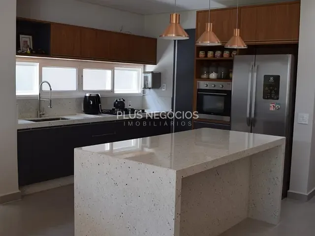 Casa 3 quartos e 5 banheiros, à venda, no bairro Parque Ibiti Reserva em Sorocaba