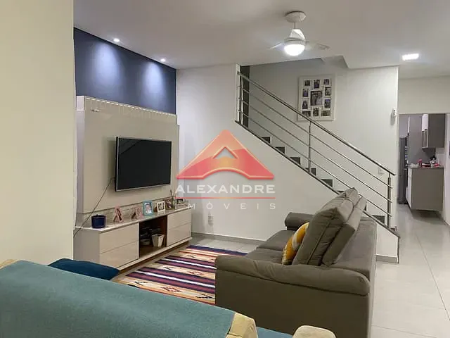 Casa com 150m² 3 quartos e 2 banheiros, à venda, no bairro Jardim América em São José dos Campos