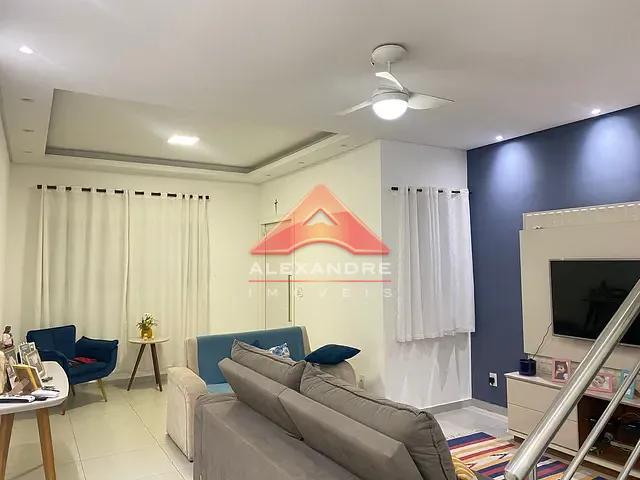 Casa com 150m² 3 quartos e 2 banheiros, à venda, no bairro Jardim América em São José dos Campos