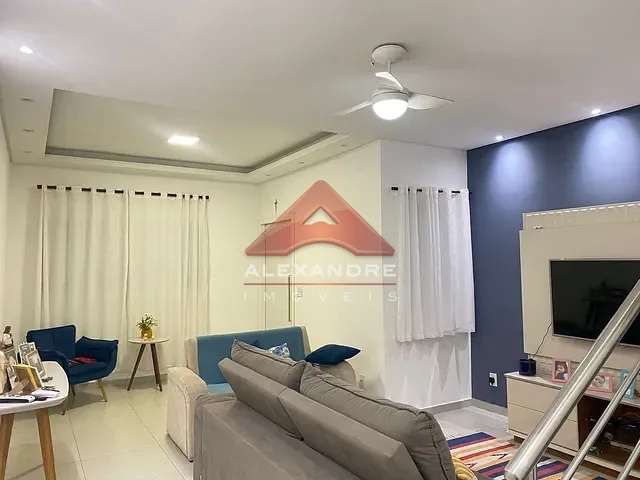 Casa com 150m² 3 quartos e 2 banheiros, à venda, no bairro Jardim América em São José dos Campos