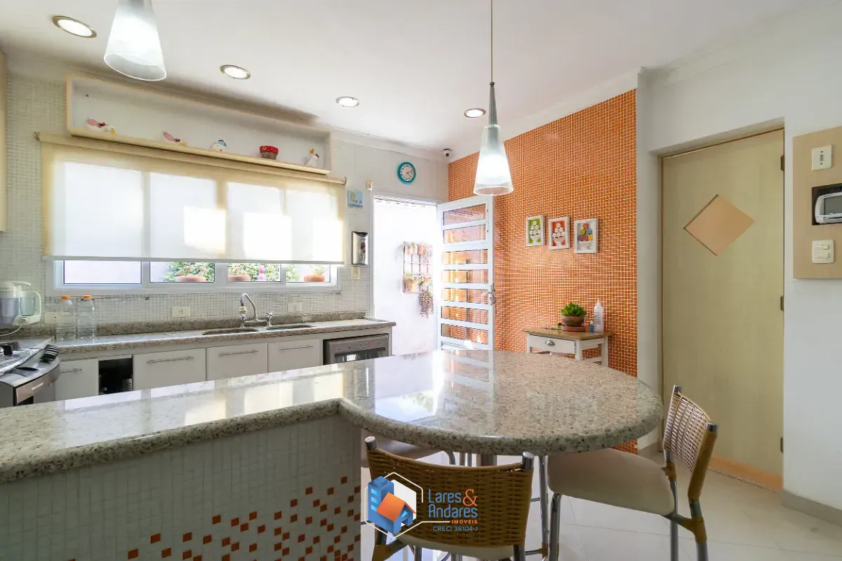 Casa, 3 quartos, 320 m² - Foto 13