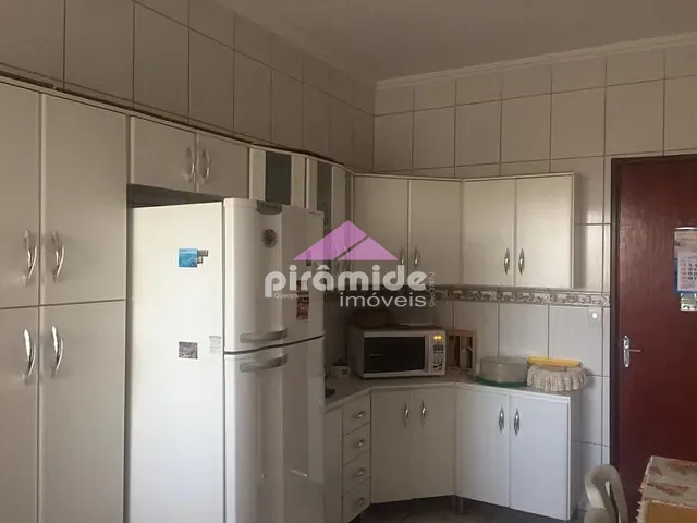 Casa com 132m² 2 quartos e 2 banheiros, à venda, no bairro Jardim Santa Luzia em São José dos Campos