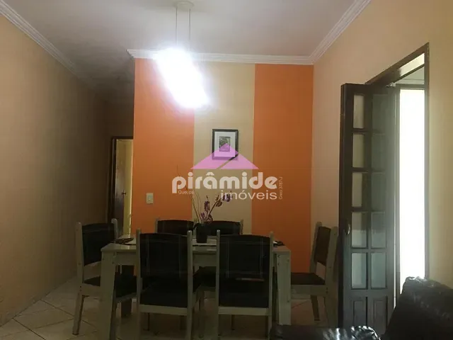 Casa com 132m² 2 quartos e 2 banheiros, à venda, no bairro Jardim Santa Luzia em São José dos Campos