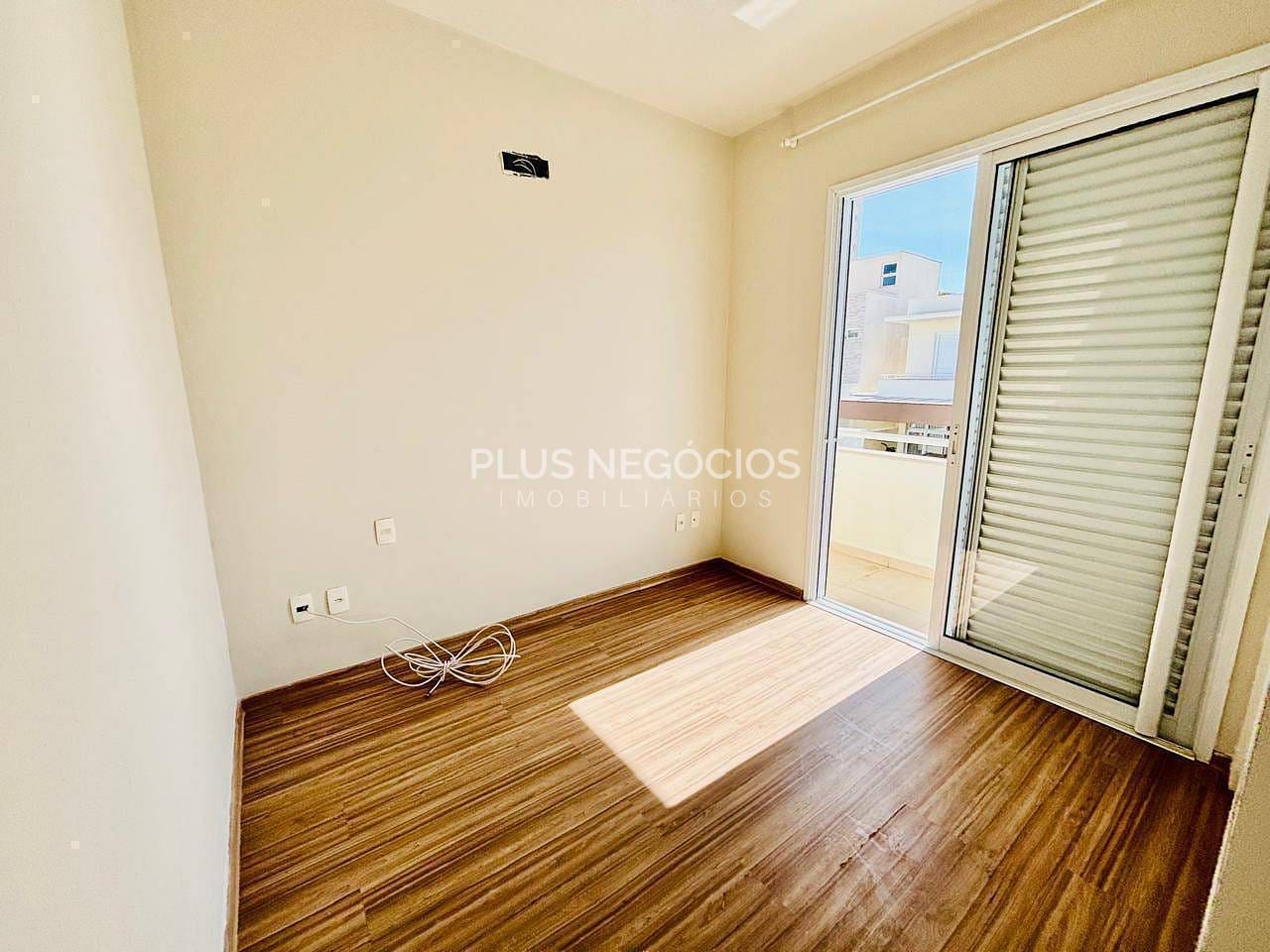 Casa à venda e aluguel com 3 quartos, 130m² - Foto 6
