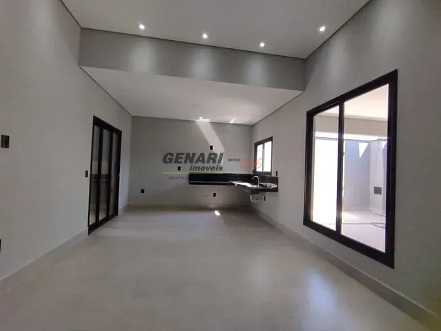 Casa com 150m² 3 quartos e 2 banheiros, à venda, no bairro Jardim Bom Sucesso em Indaiatuba