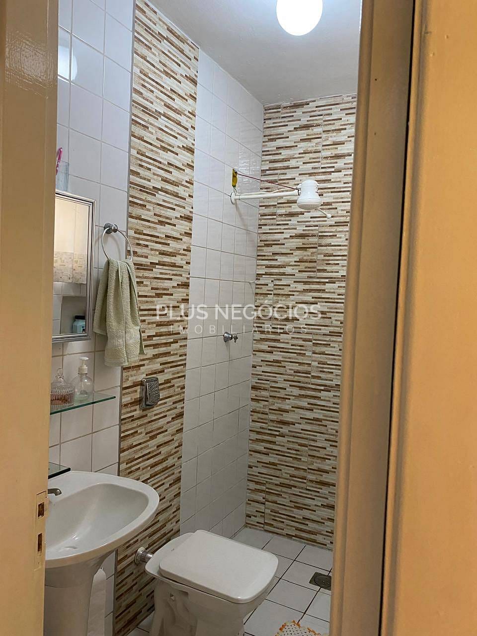 Casa à venda com 3 quartos, 101m² - Foto 7